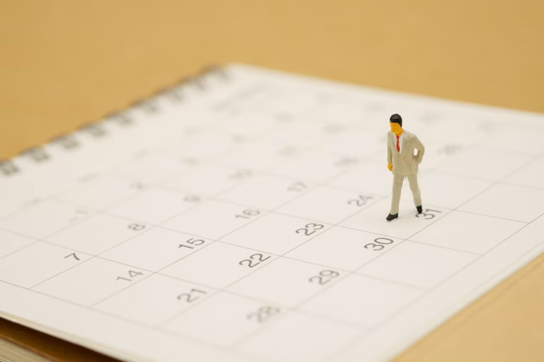 close up figurine calendar - How Long Is Rehab for Cocaine? Timeline & What to Expect